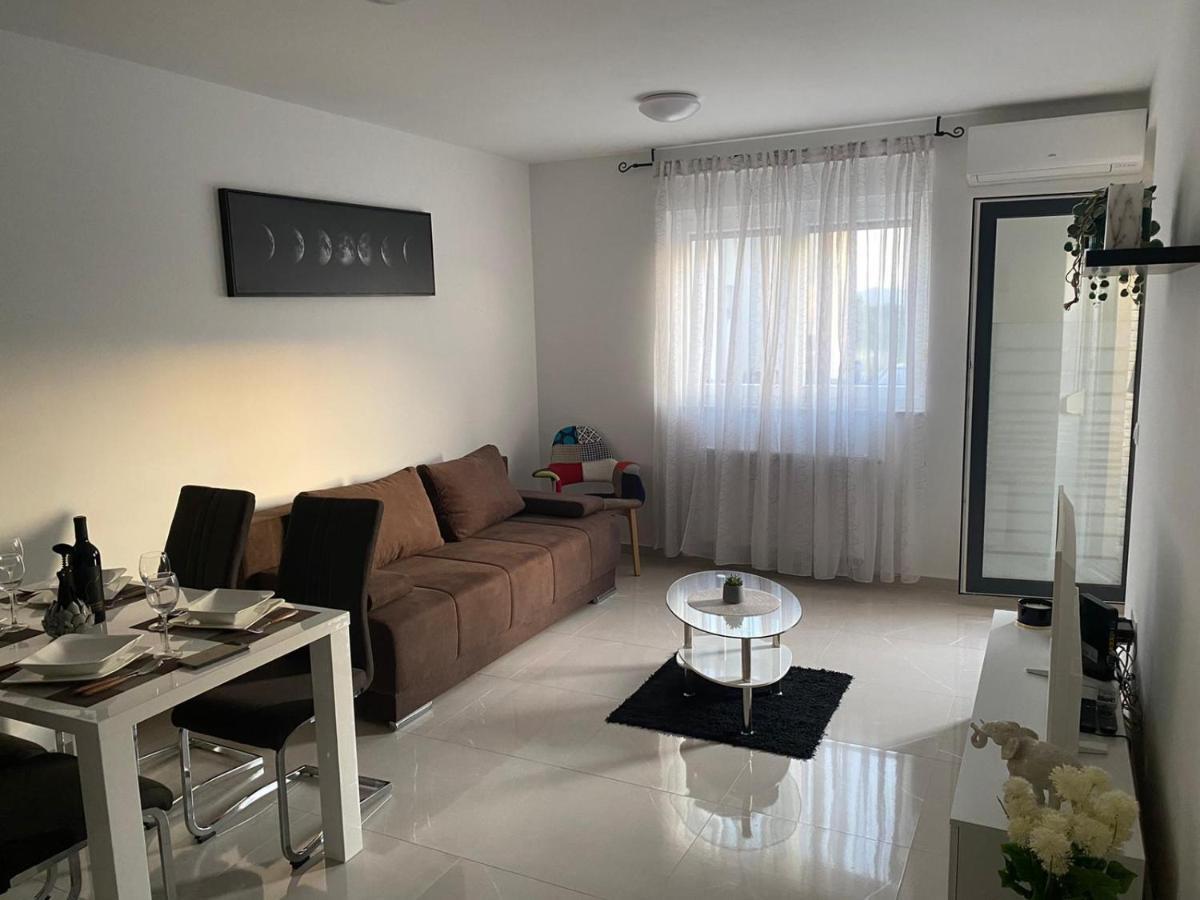 Apartman K&D Appartamento Zara Esterno foto