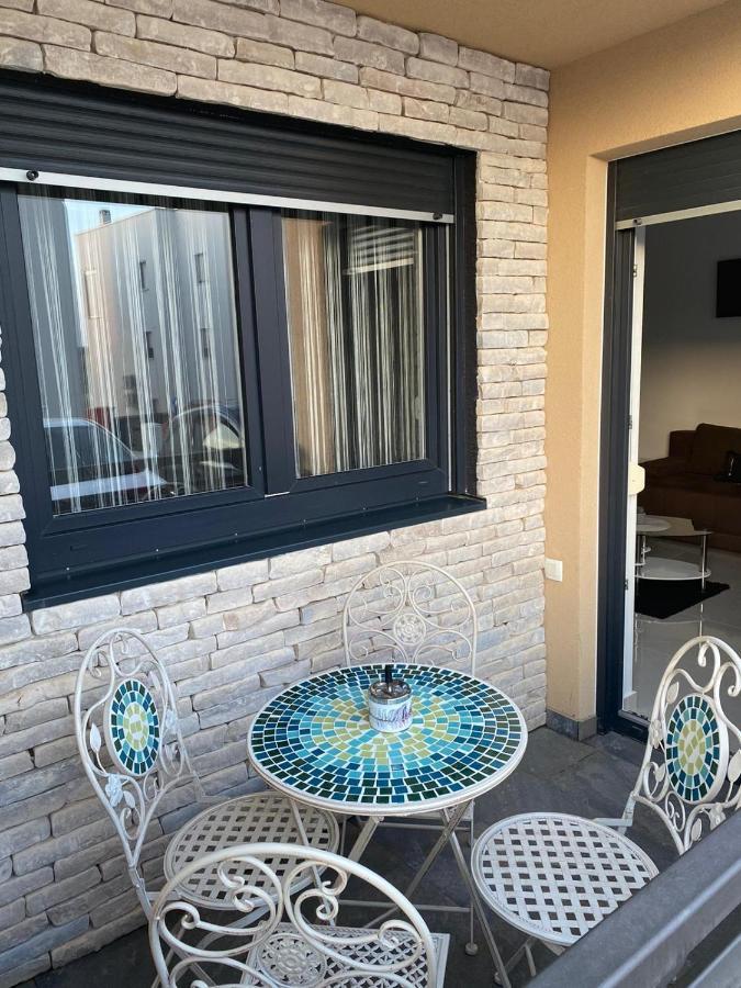 Apartman K&D Appartamento Zara Esterno foto